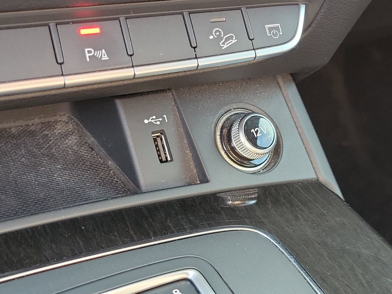 2020 Audi Q5 45 Premium Plus