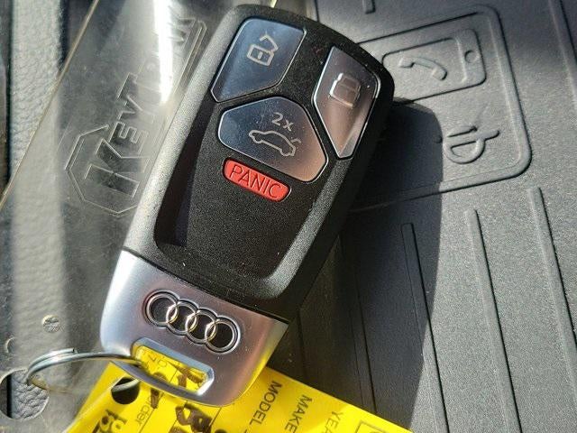 2020 Audi Q5 45 Premium Plus