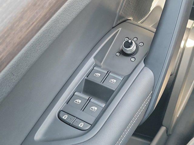 2023 Audi Q5 e S line Premium Plus