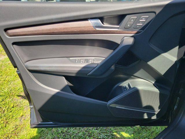 2023 Audi Q5 e S line Premium Plus