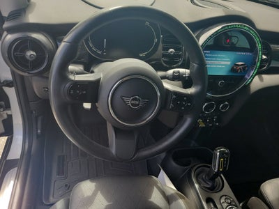 2022 MINI Cooper SE Electric Signature