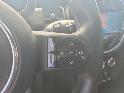 2022 MINI Cooper SE Electric Signature