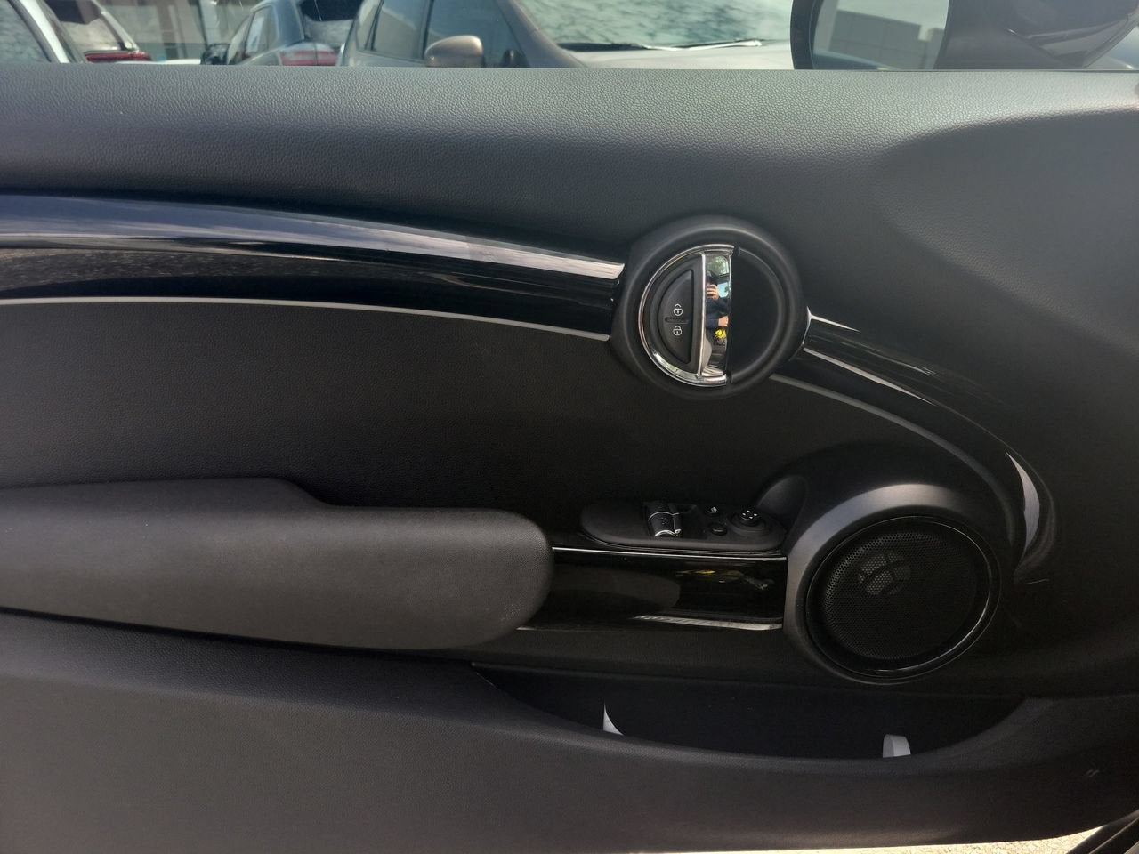 2022 MINI Cooper SE Electric Signature