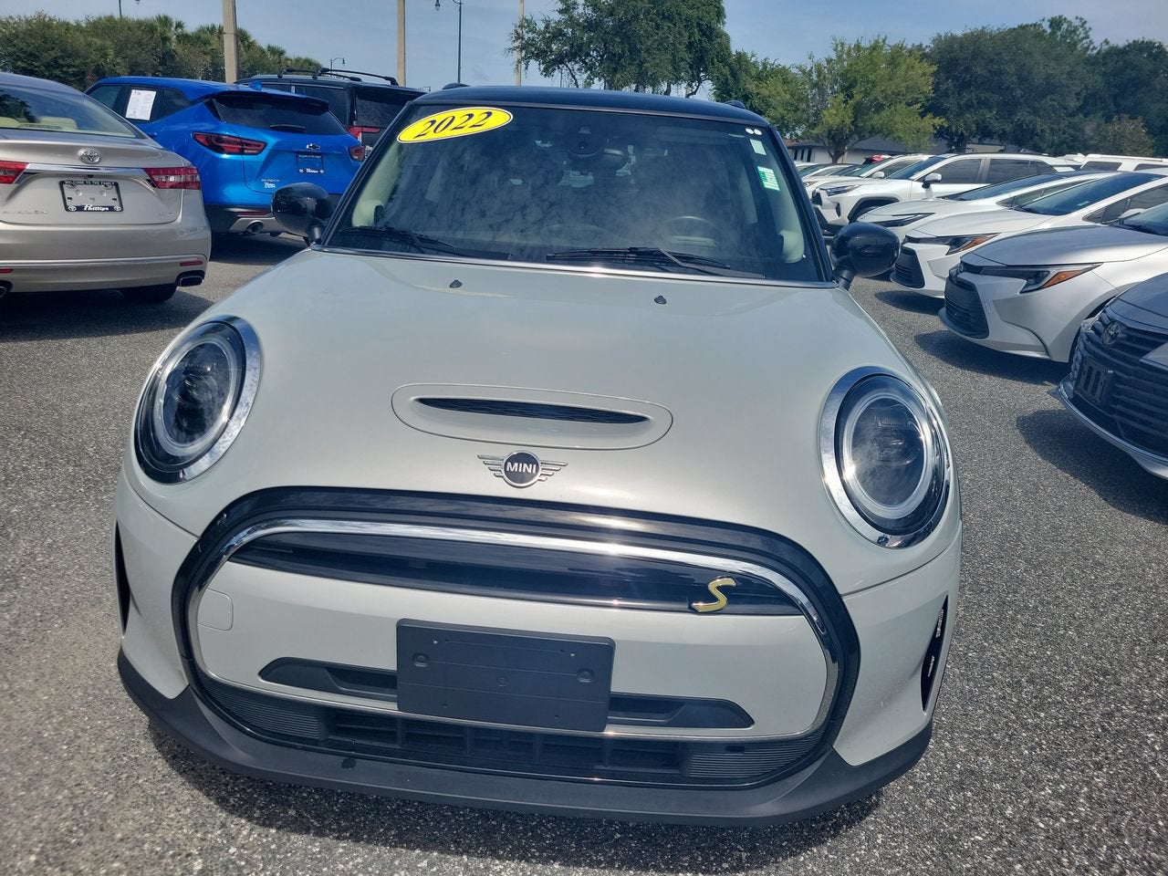 2022 MINI Cooper SE Electric Signature
