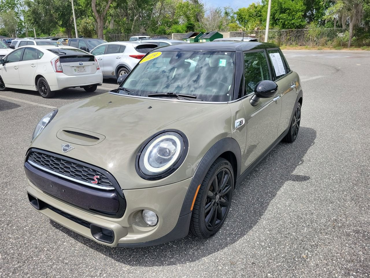 2019 MINI Hardtop 4 Door Signature