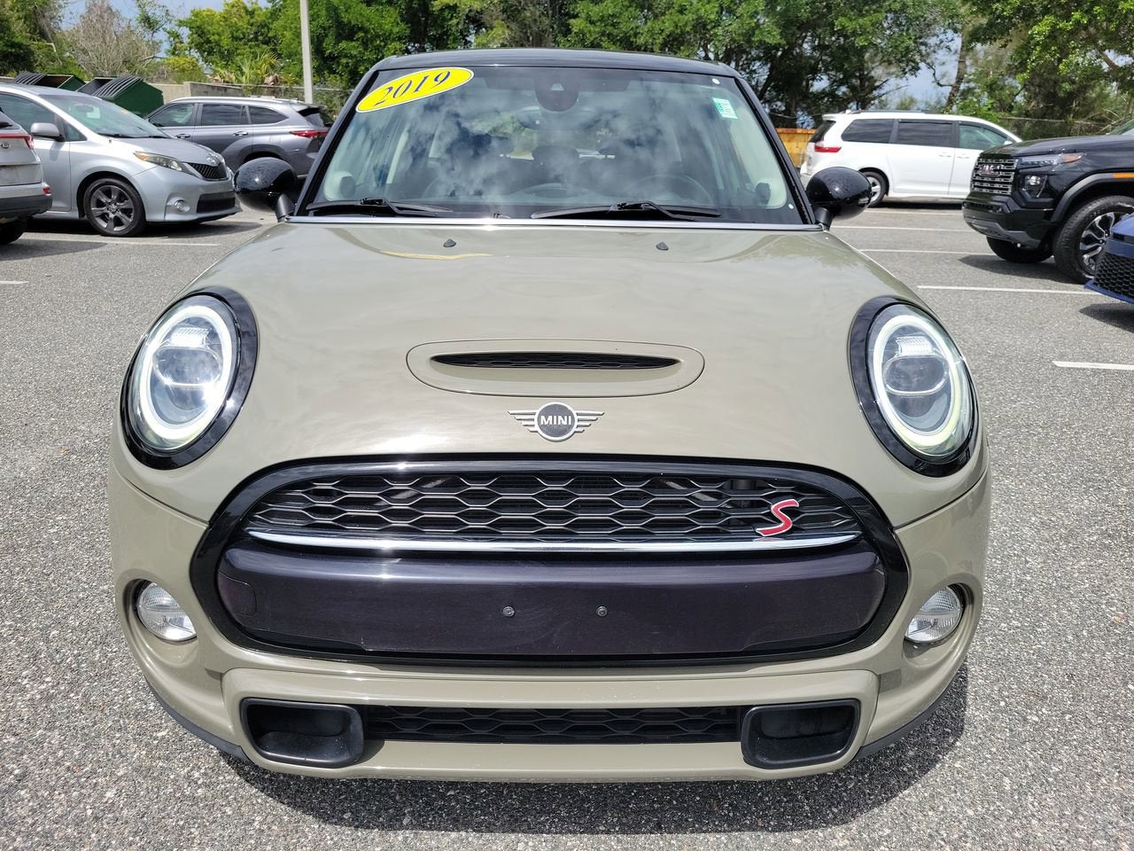 2019 MINI Hardtop 4 Door Signature