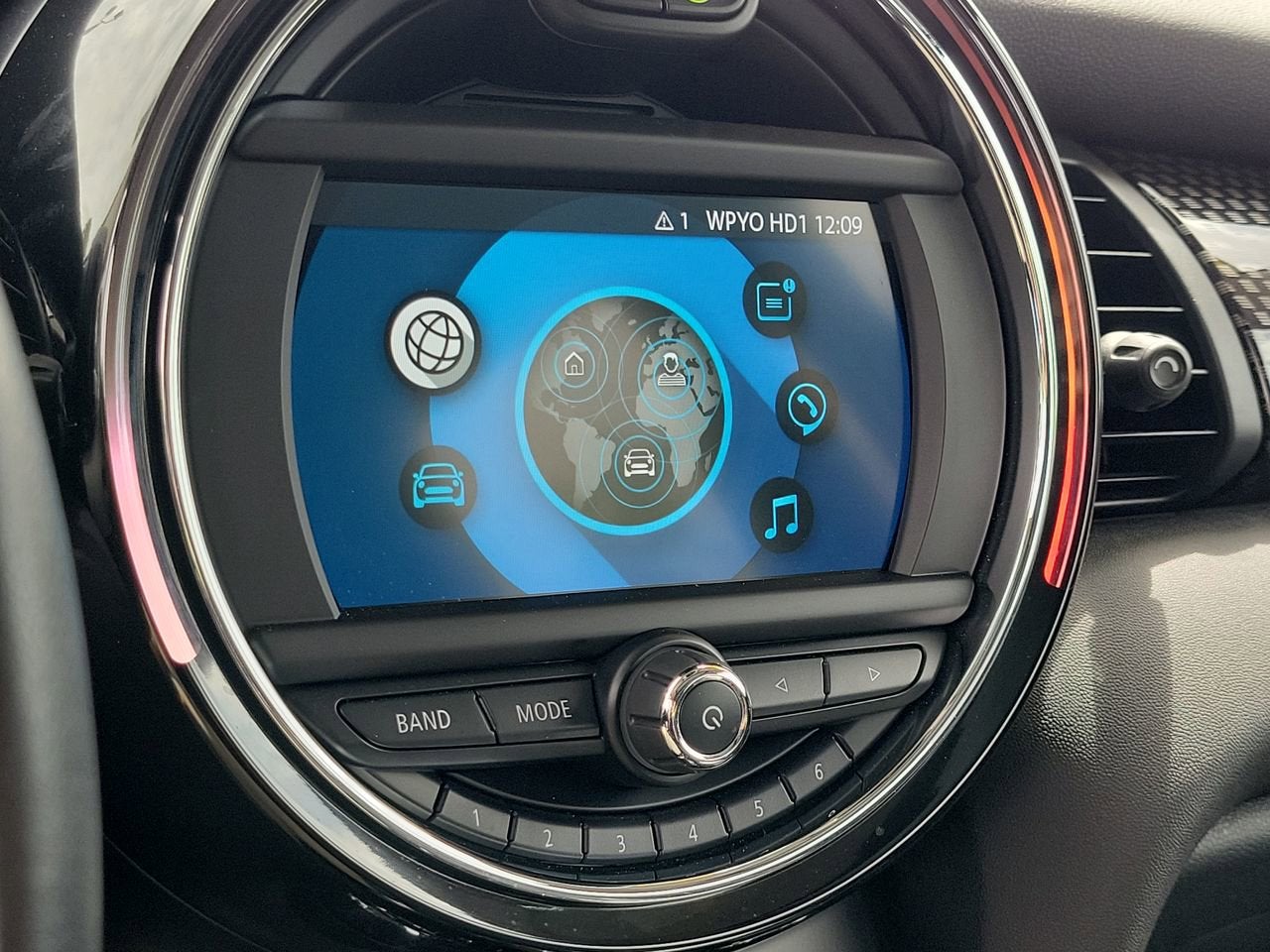 2019 MINI Hardtop 4 Door Signature