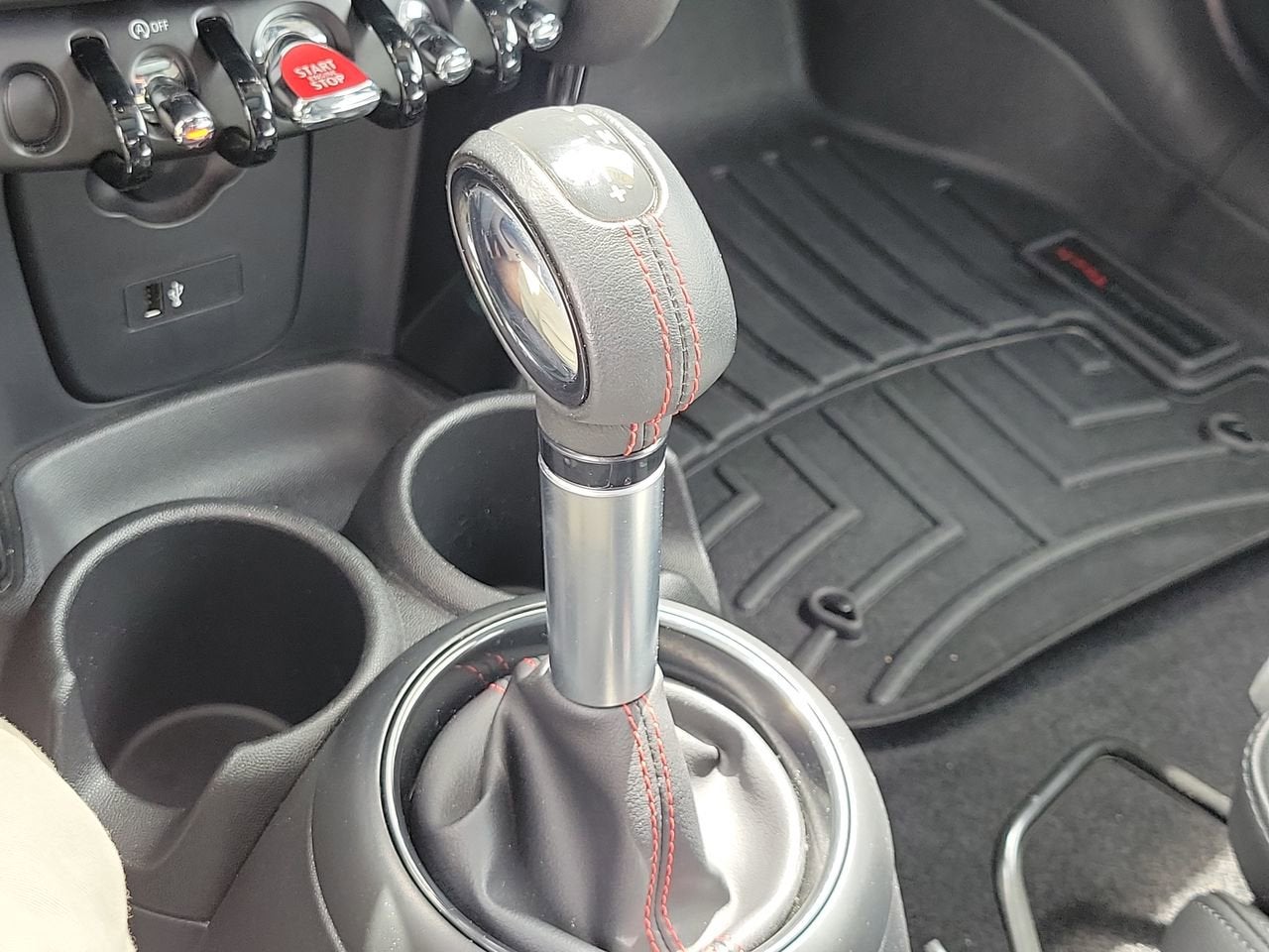 2019 MINI Hardtop 4 Door Signature
