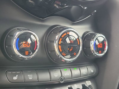 2019 MINI Hardtop 4 Door Signature
