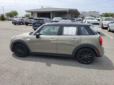 2019 MINI Hardtop 4 Door Signature