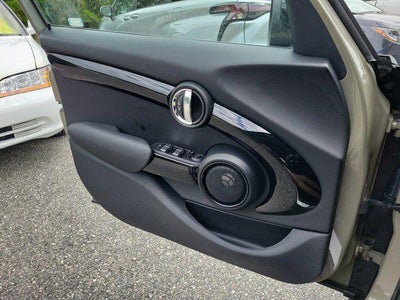 2019 MINI Hardtop 4 Door Signature