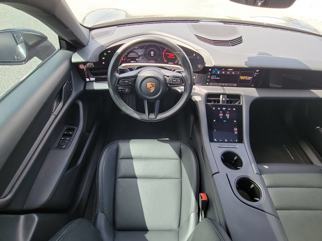 2022 Porsche Taycan Base