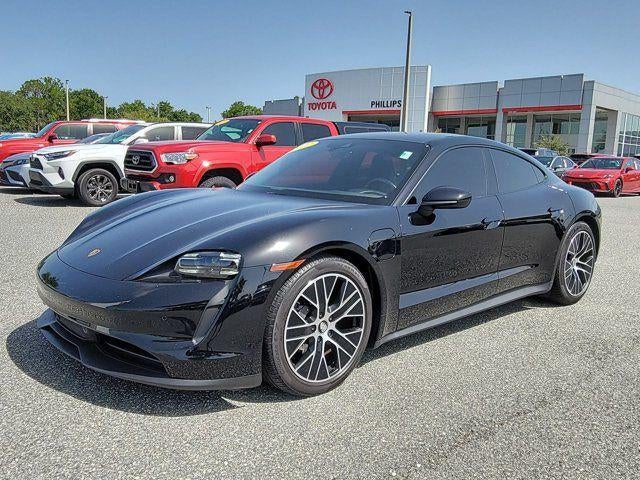 2022 Porsche Taycan Base