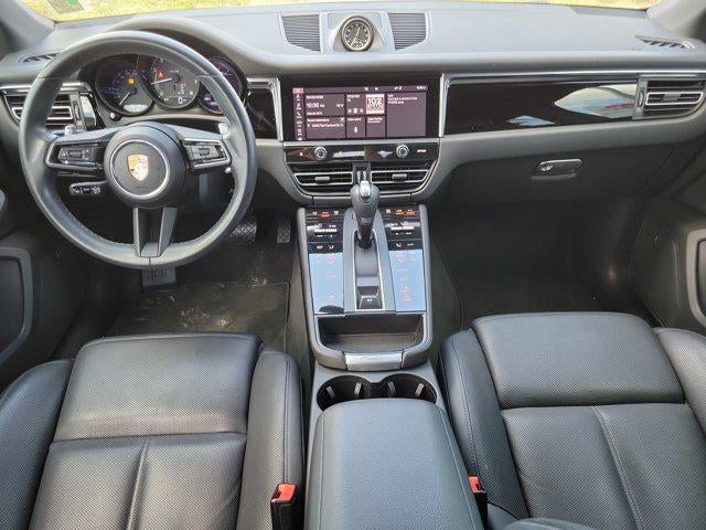 2022 Porsche Macan Base