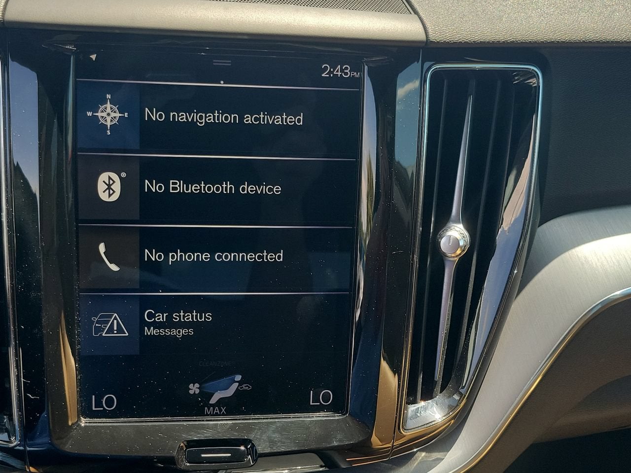 2020 Volvo XC60 T5 Momentum