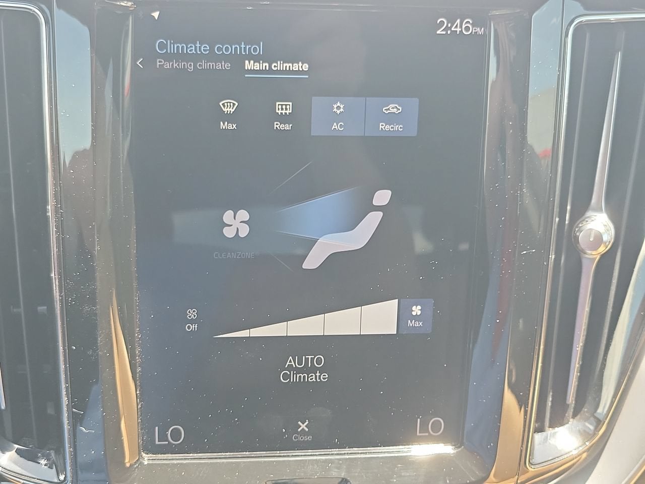 2020 Volvo XC60 T5 Momentum