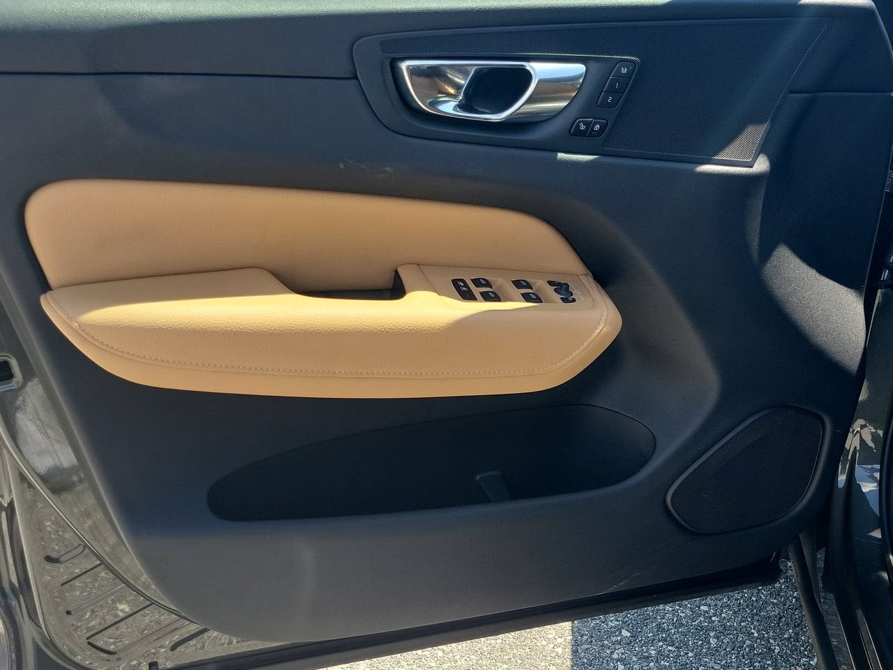 2020 Volvo XC60 T5 Momentum