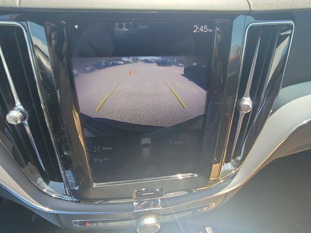 2020 Volvo XC60 T5 Momentum