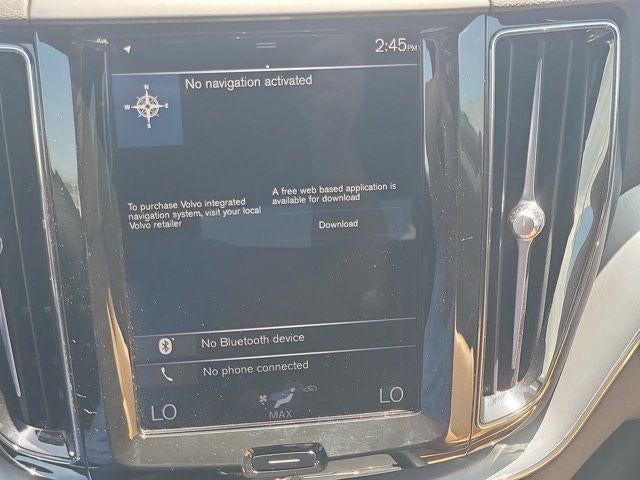 2020 Volvo XC60 T5 Momentum
