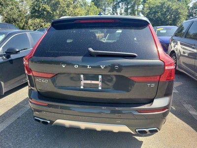 2020 Volvo XC60 T5 Momentum