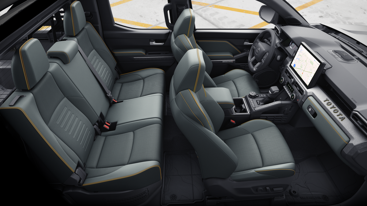 2026 Toyota Tacoma i-FORCE MAX Trailhunter