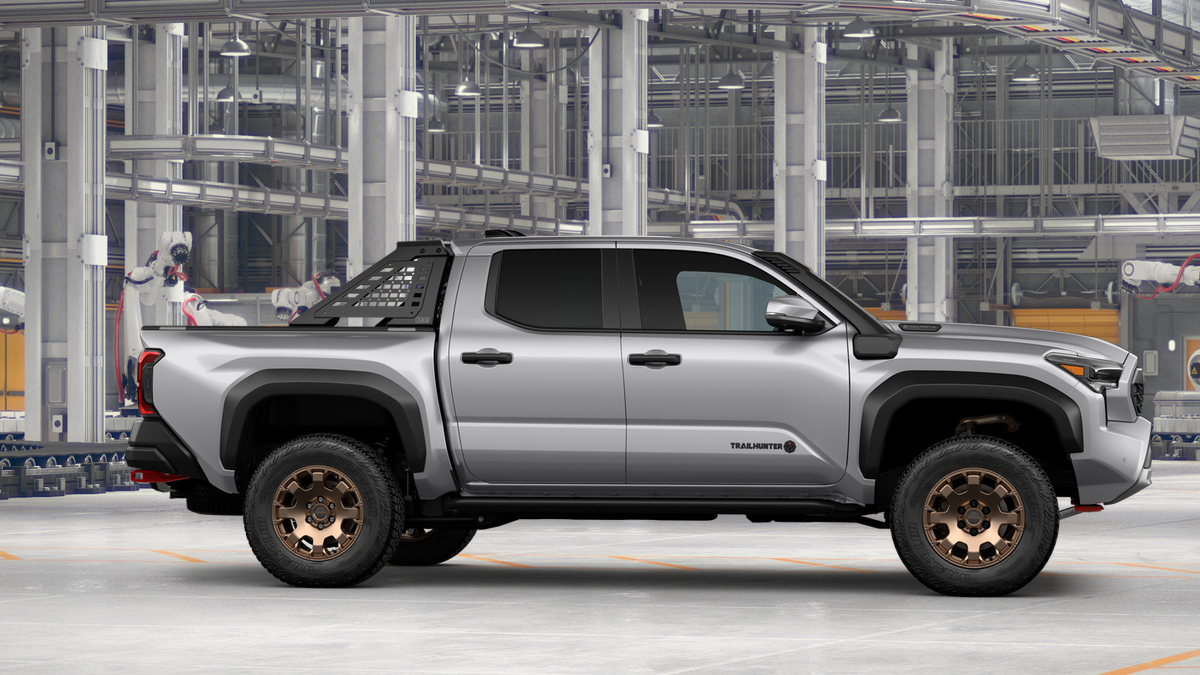 2026 Toyota Tacoma i-FORCE MAX Trailhunter