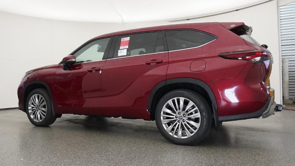 2026 Toyota Highlander Hybrid Hybrid Platinum