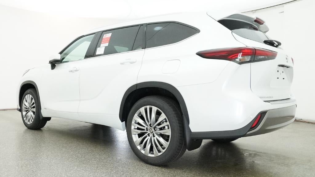 2026 Toyota Highlander Hybrid Hybrid Platinum
