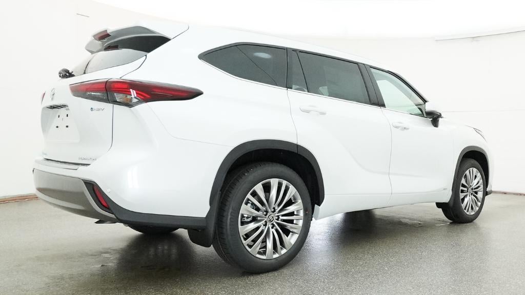 2026 Toyota Highlander Hybrid Hybrid Platinum