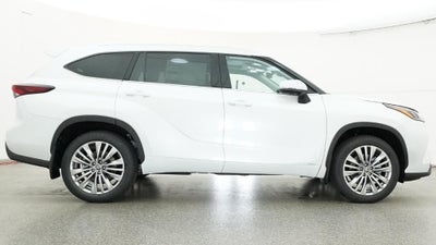 2026 Toyota Highlander Hybrid Hybrid Platinum