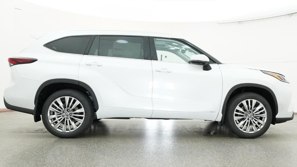 2026 Toyota Highlander Hybrid Hybrid Platinum