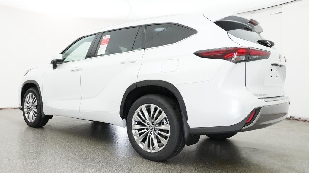 2026 Toyota Highlander Hybrid Hybrid Platinum