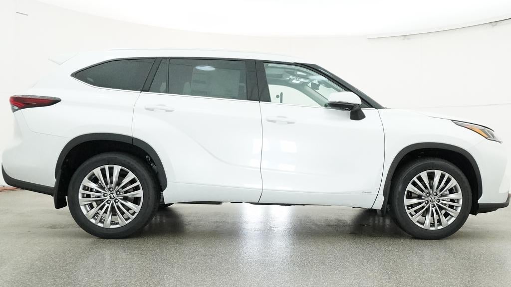 2026 Toyota Highlander Hybrid Hybrid Platinum