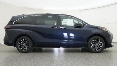 2026 Toyota Sienna Platinum