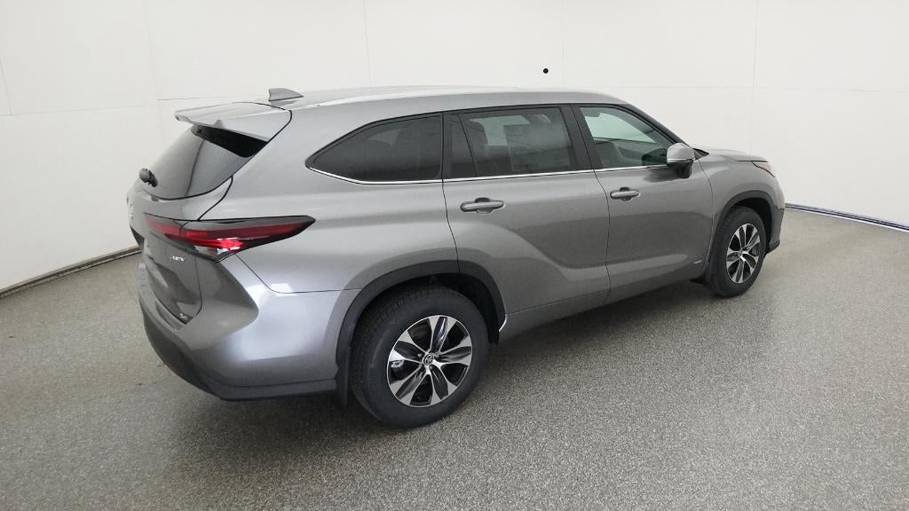 2026 Toyota Highlander Hybrid Hybrid XLE