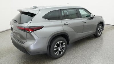2026 Toyota Highlander Hybrid Hybrid XLE