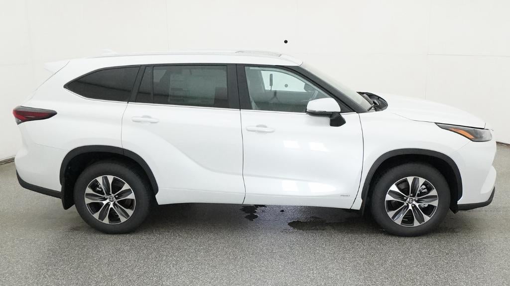 2026 Toyota Highlander Hybrid Hybrid XLE