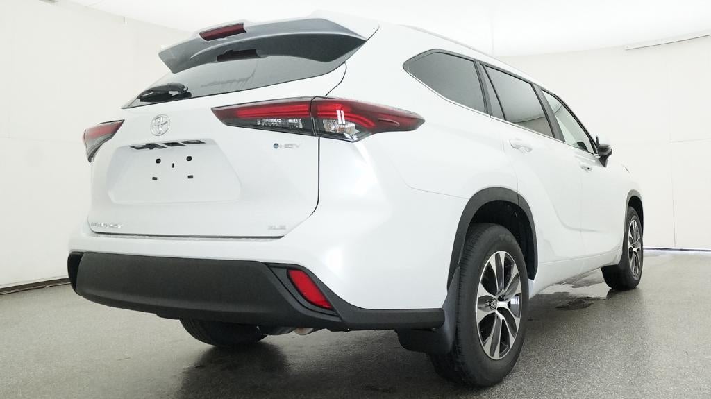 2026 Toyota Highlander Hybrid Hybrid XLE