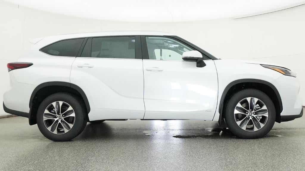 2026 Toyota Highlander Hybrid Hybrid XLE