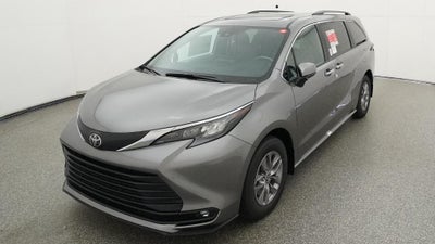 2026 Toyota Sienna XLE