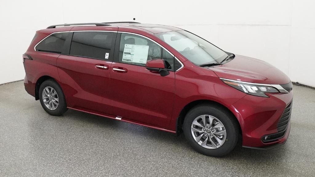 2026 Toyota Sienna XLE