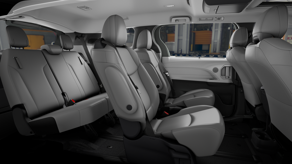 2026 Toyota Sienna XLE