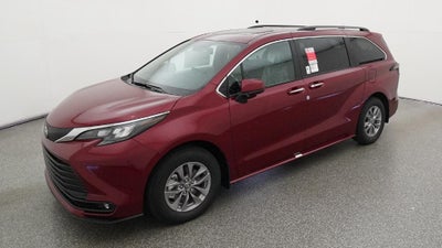 2026 Toyota Sienna XLE