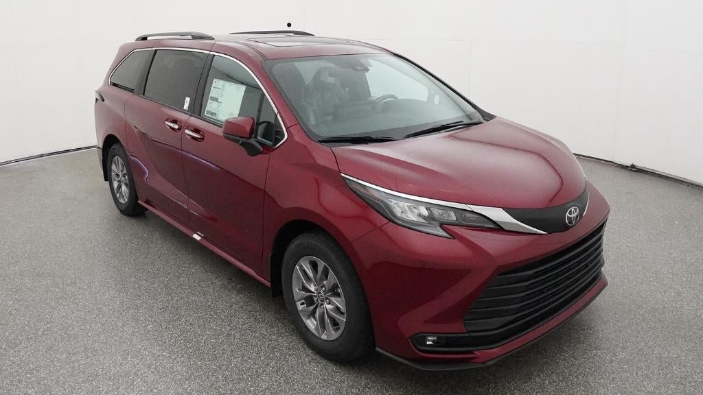 2026 Toyota Sienna XLE