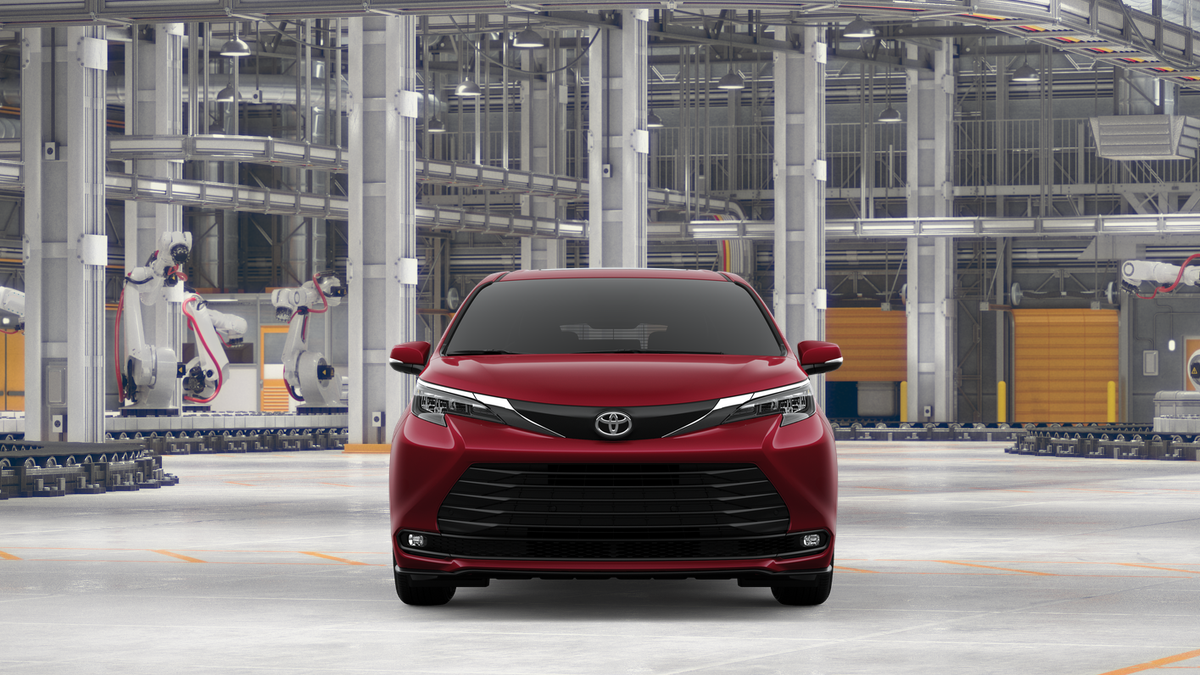 2026 Toyota Sienna XLE