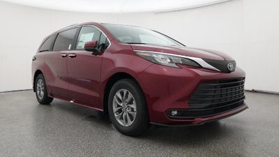 2026 Toyota Sienna XLE