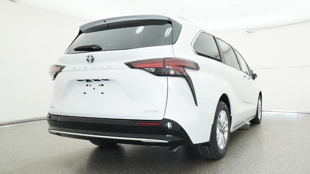 2026 Toyota Sienna Limited