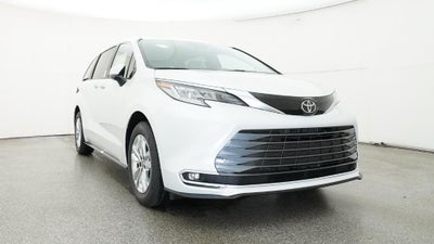 2026 Toyota Sienna Limited
