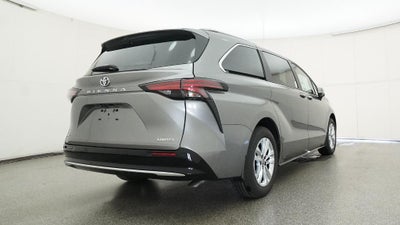 2026 Toyota Sienna Limited