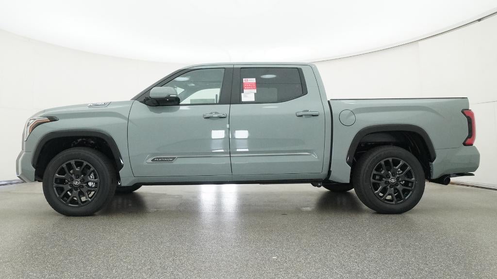 2026 Toyota Tundra i-FORCE MAX Platinum i-FORCE MAX
